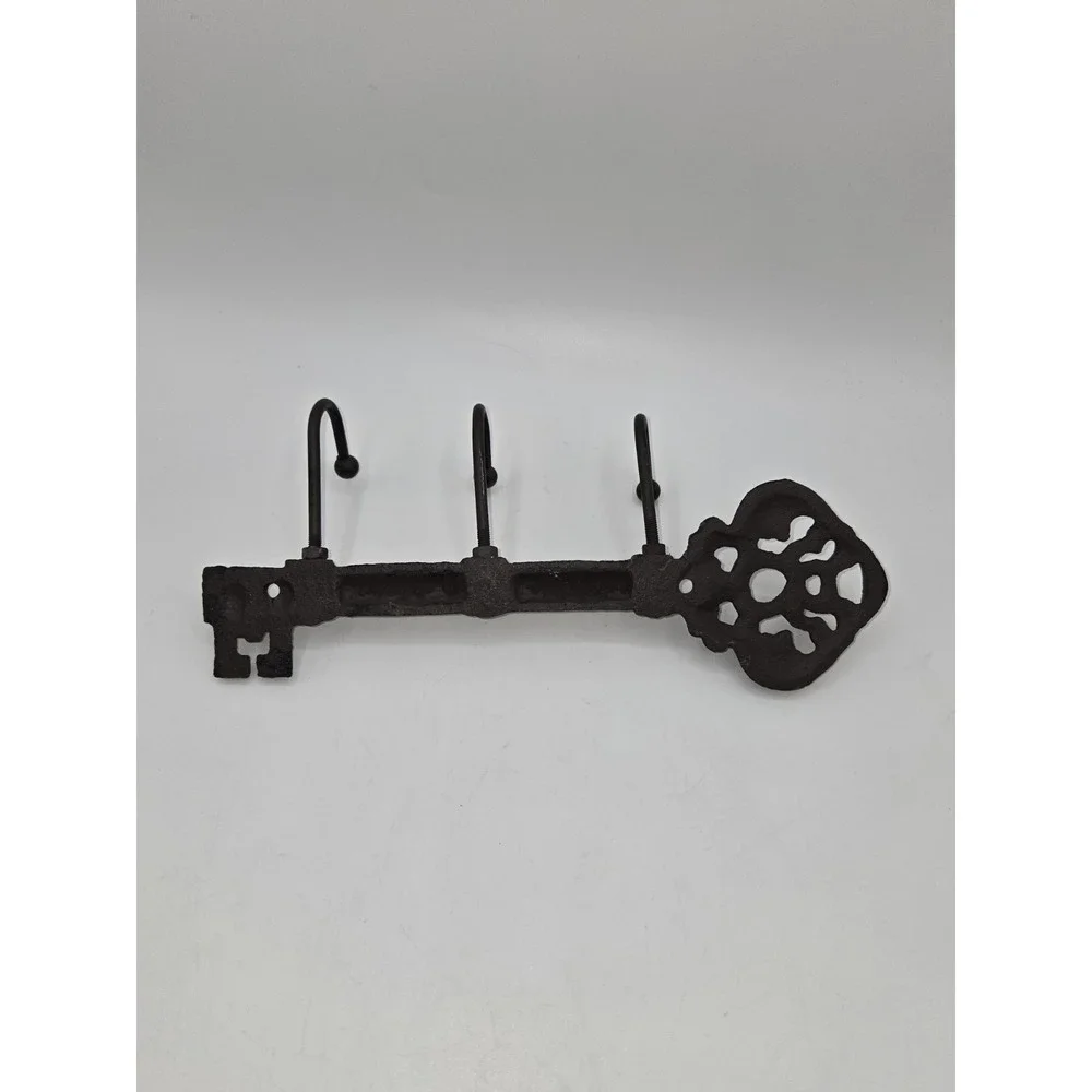 Vintage Cast Iron Skeleton Key Wall Hook Rack 3 Hooks Rustic Farmhouse Decor